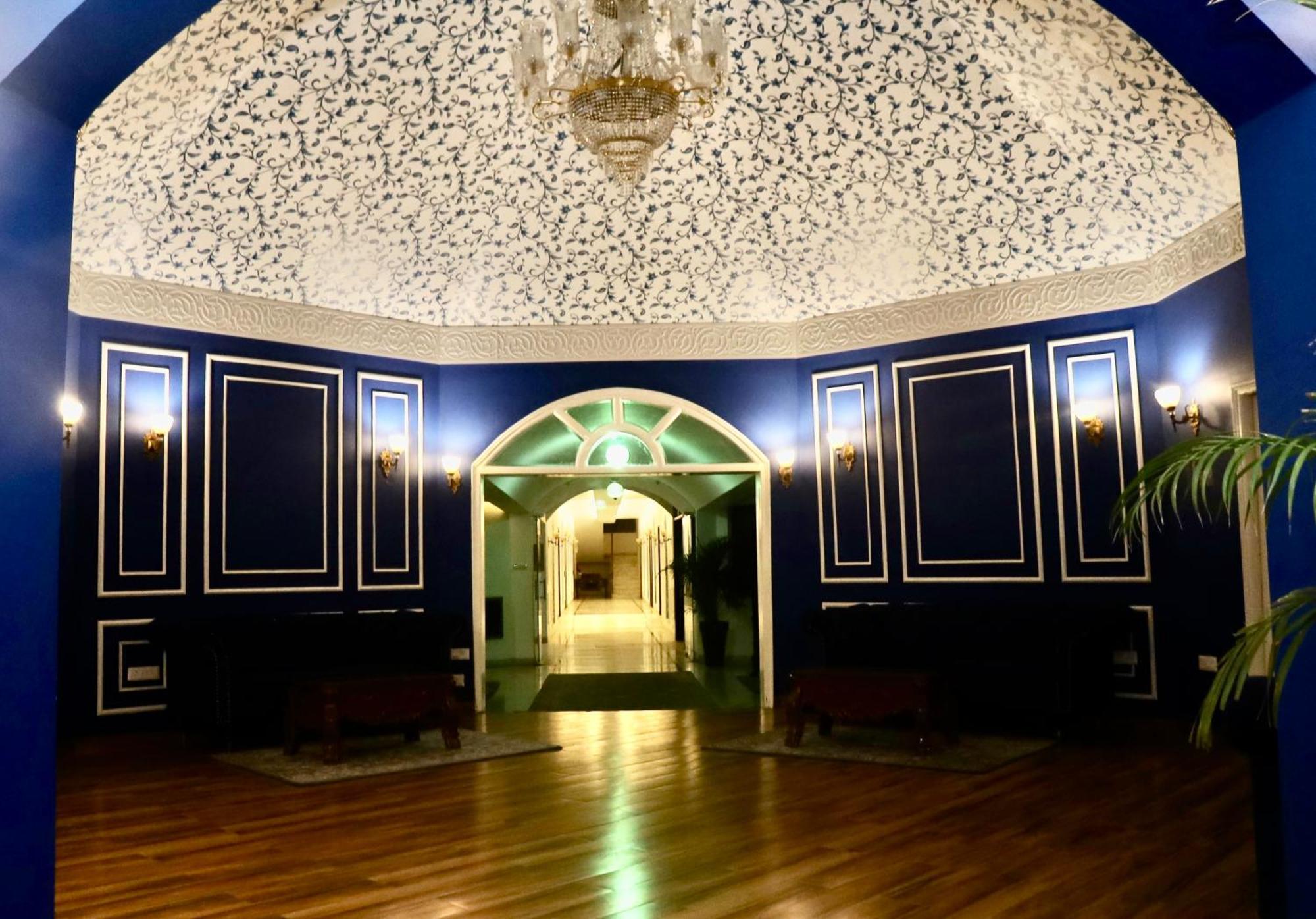 Tivoli Heritage Palace, Rewari Bakhapur Exterior photo